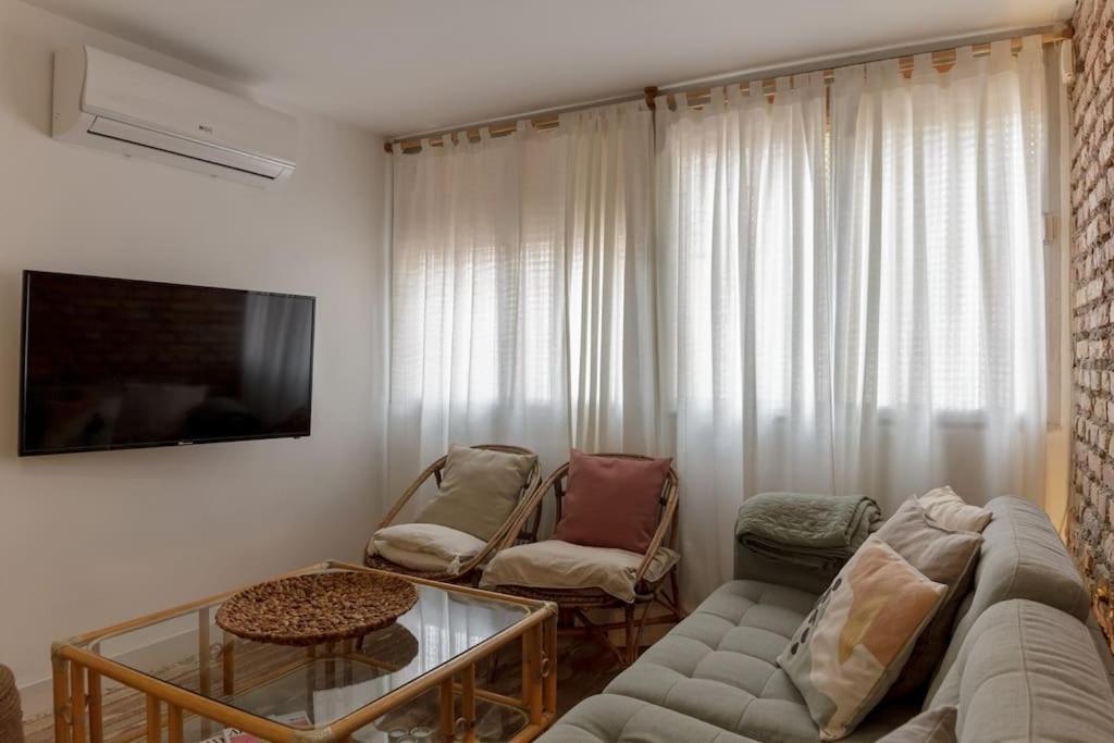 Piso Picasso Apartamento Granada Exterior foto